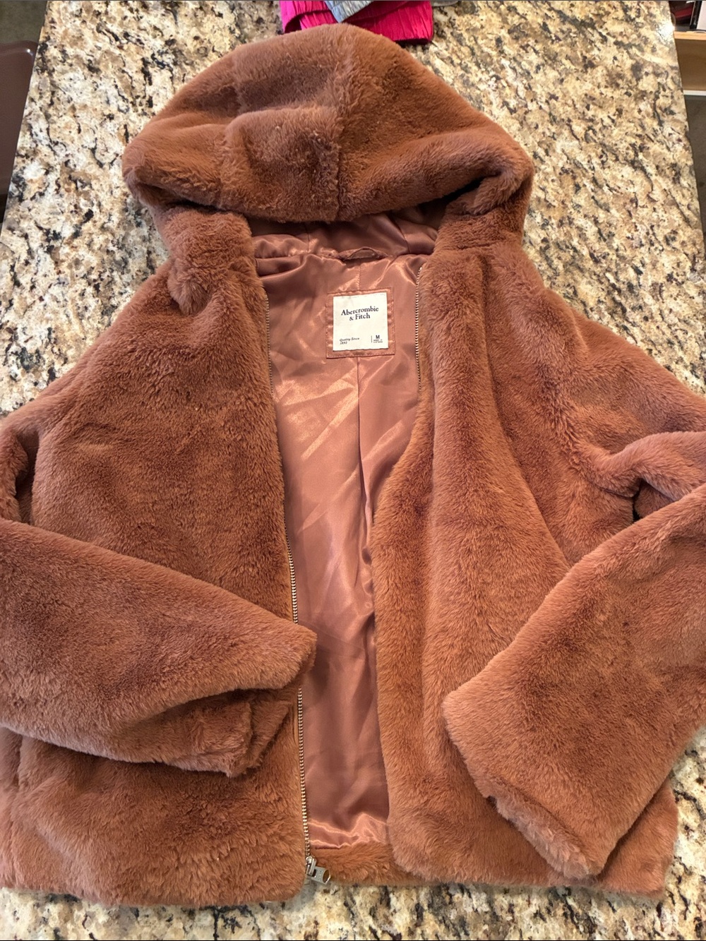 Abercrombie & Fitch Hooded Faux-Fur Puffer Jacket - Rust Brown